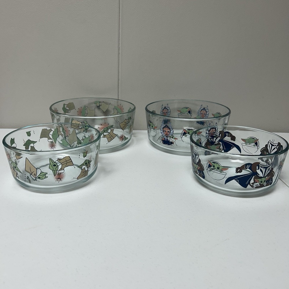 Pyrex Disney Star Wars 4 Bowls Set Decorated Glass Food Storage (No Lids)